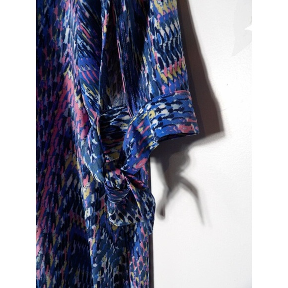 J.T.B. Woman Shirt 2X Slinky Top Colorful Abstract Tie Sleeve V Neck Plus Fun - Picture 4 of 10